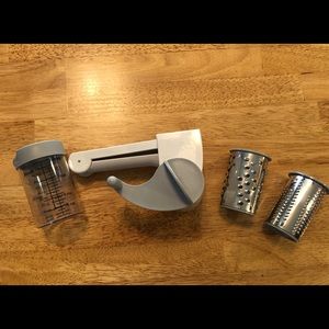 Pampered Chef Grate And Store Cheese Grater